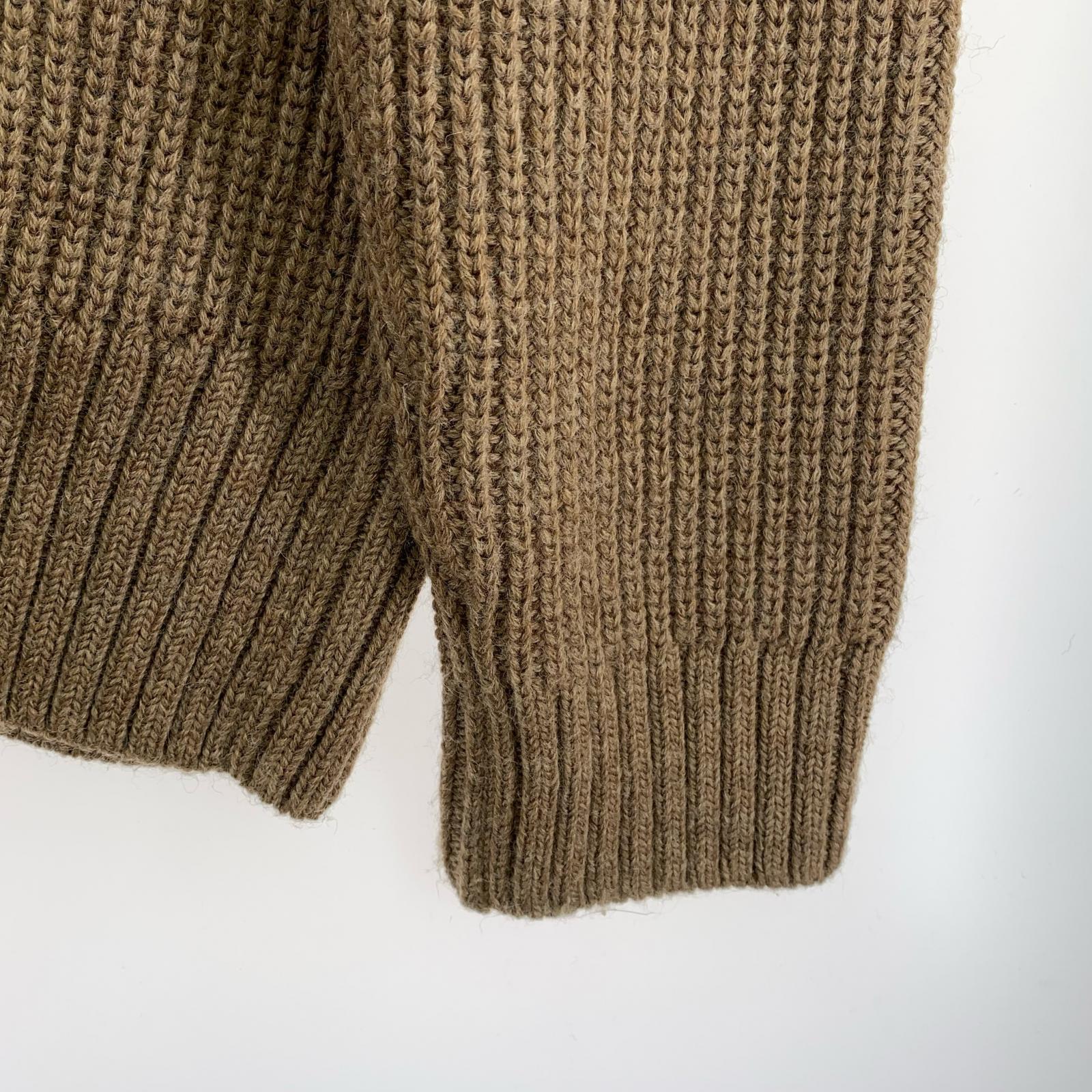 ニット FRONT SIDE BUTTONED CN SWEATER/BRW M ブラウン