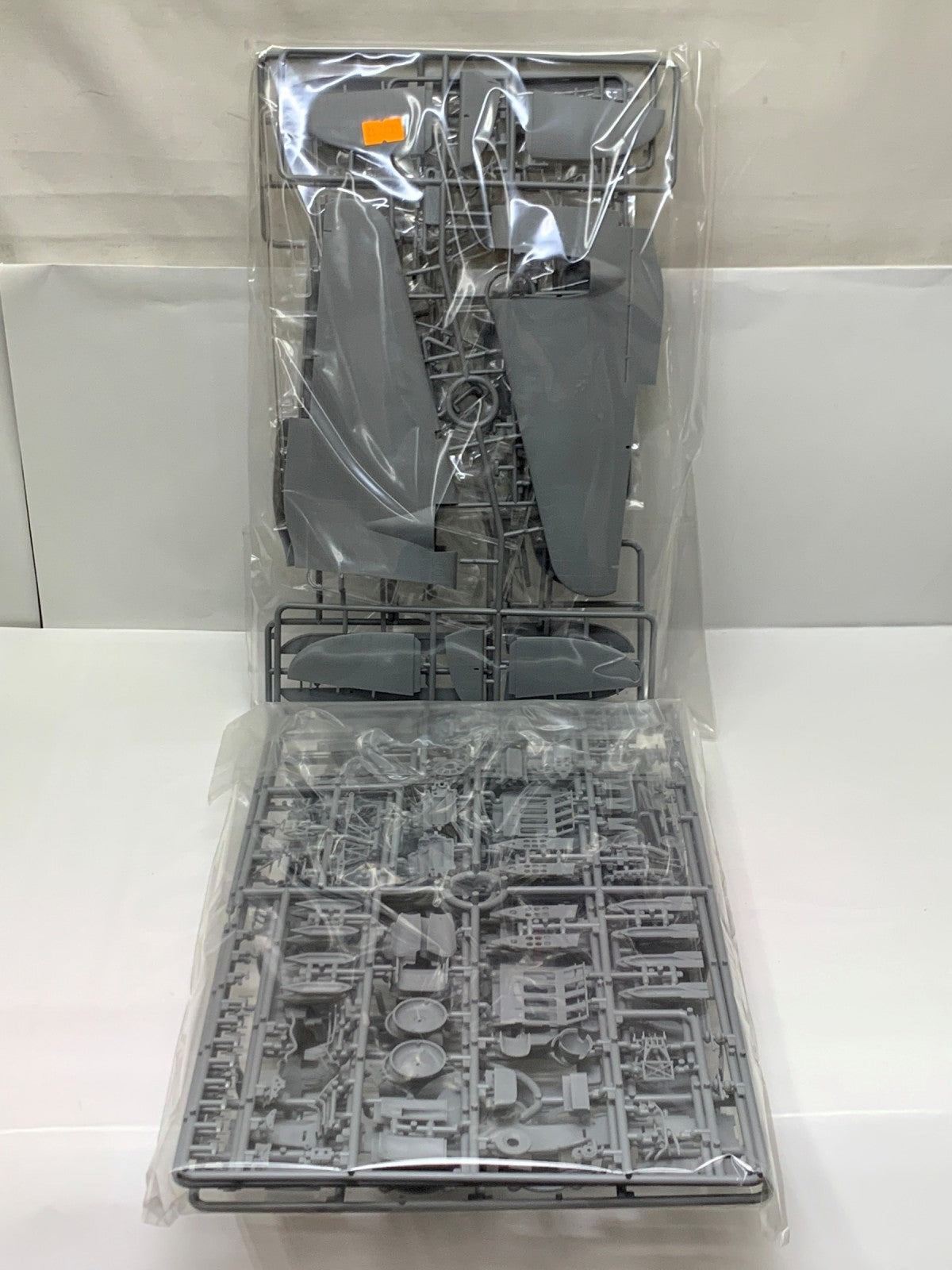 1/48 ICM He 111H-8 バルーンケーブルカッター ミリタリープラモ