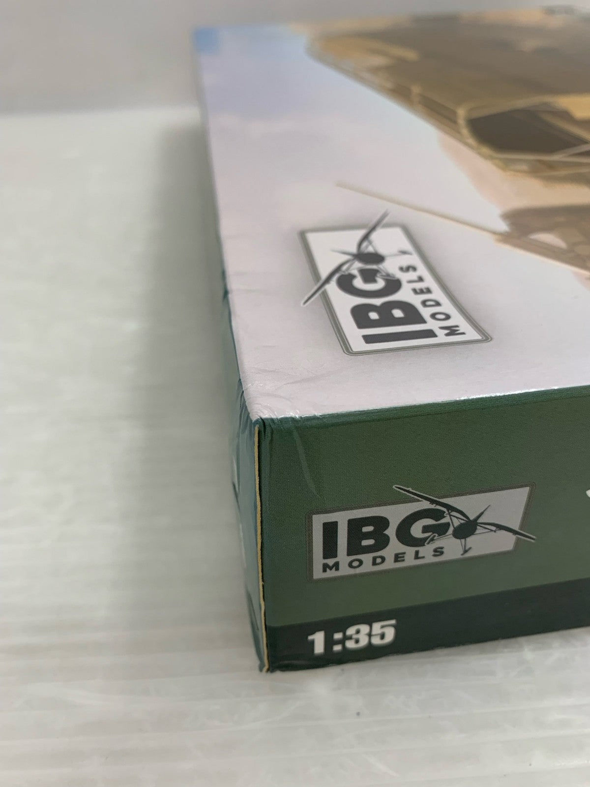 1/35 IBG model 35064 3Ro イタリア軍トラック 90/53 ミリタリープラモ