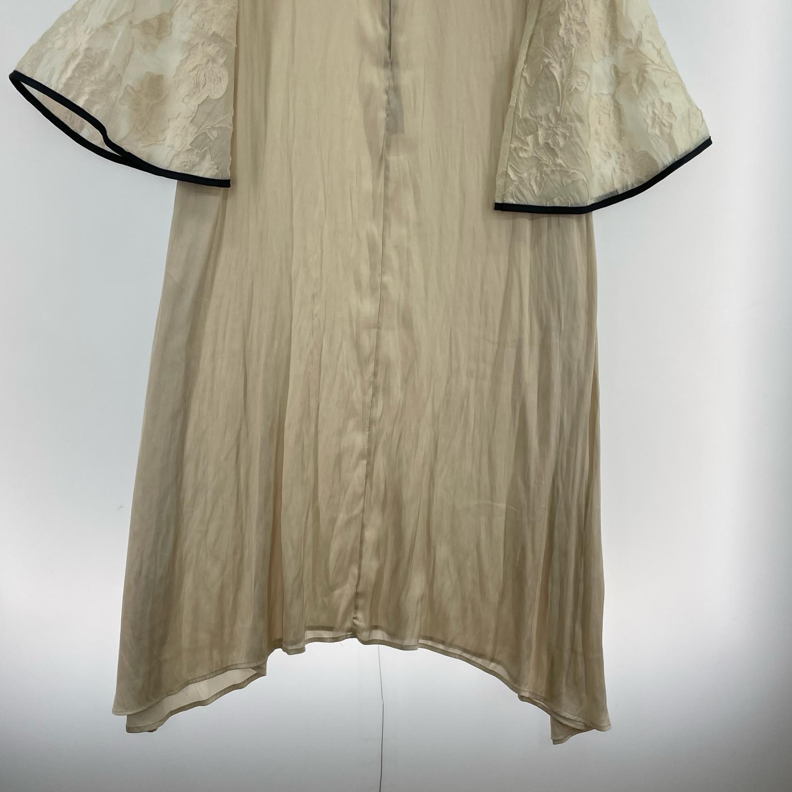ワンピース MARTE flower design dress ベージュ