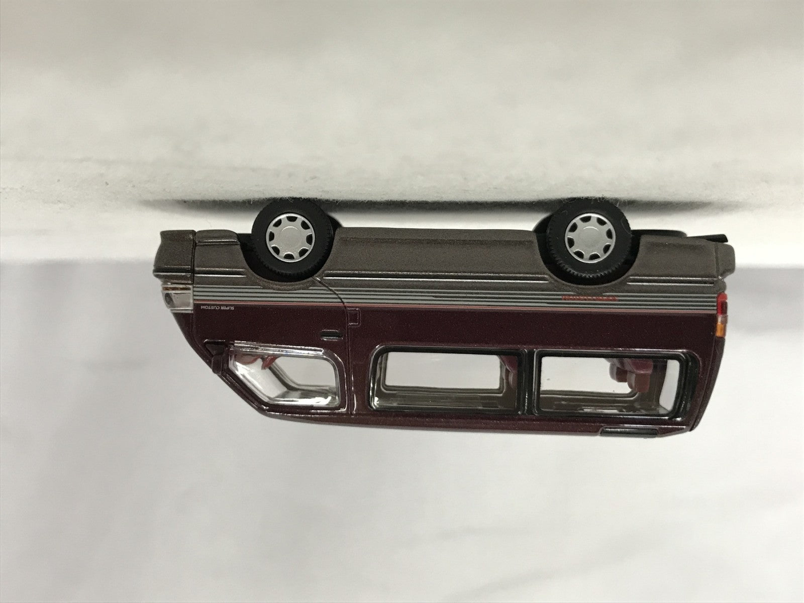 LV-N208b ハイエース スーパーカスタム トミカ
