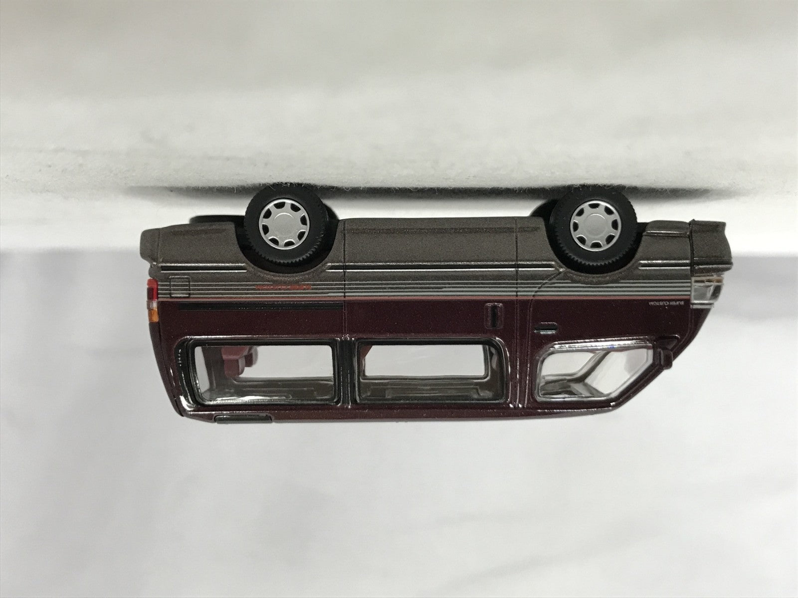 LV-N208b ハイエース スーパーカスタム トミカ