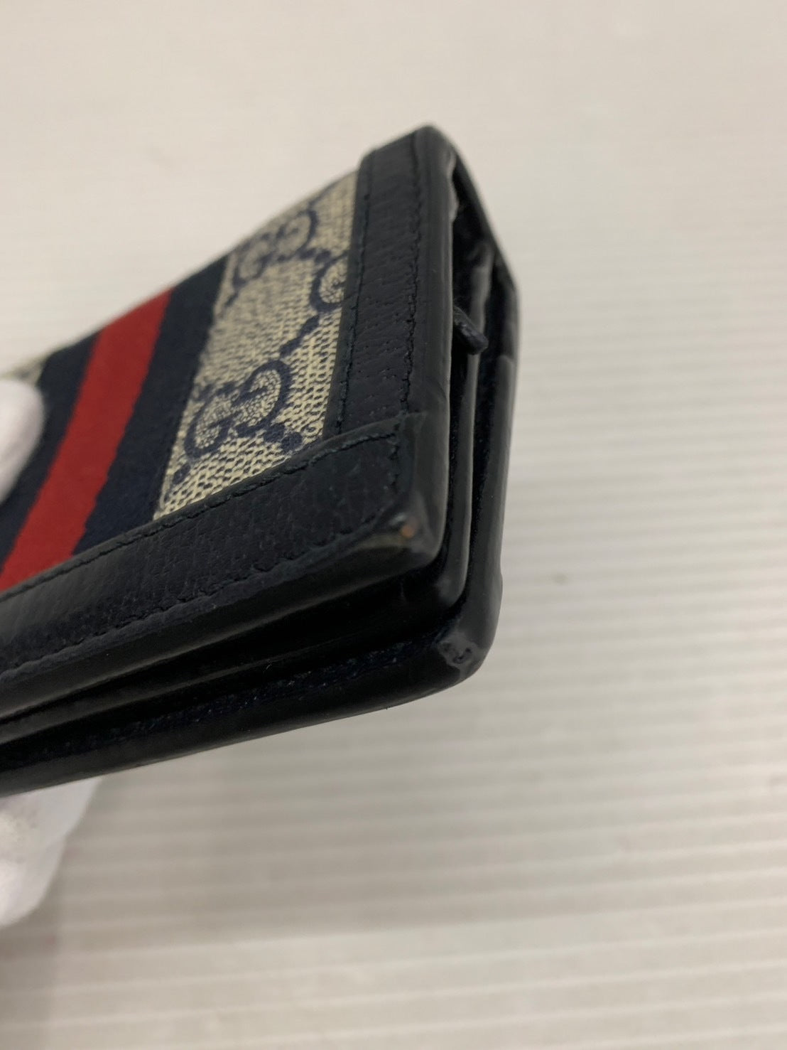 GUCCI オフィディア GGスプリーム 二つ折り財布