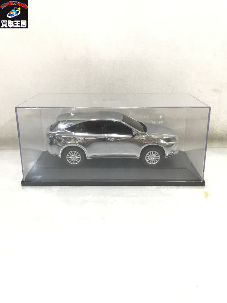 1/30 トヨタ ハリアー メッキ仕様 カラーサンプル