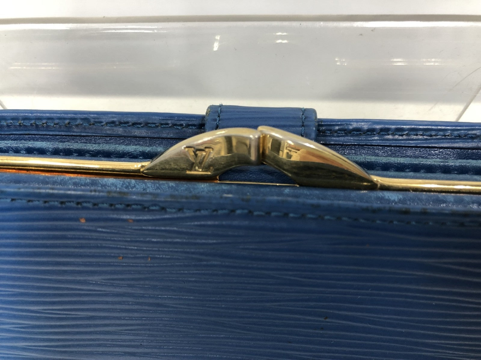 エピ ポルトフォイユ ヴィエノワ 財布 青