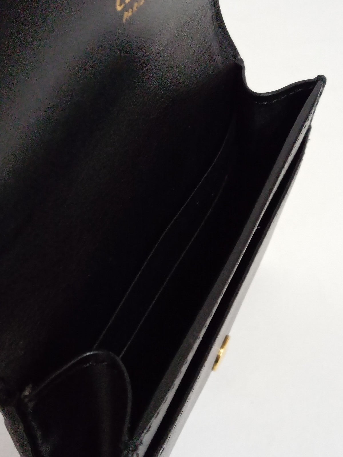 CELINE トリオンフ シャイニースキン カードフルダー