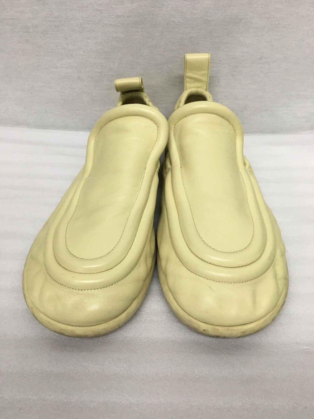 Bottega Veneta GUM SLIPPER (44) MOON BEAM