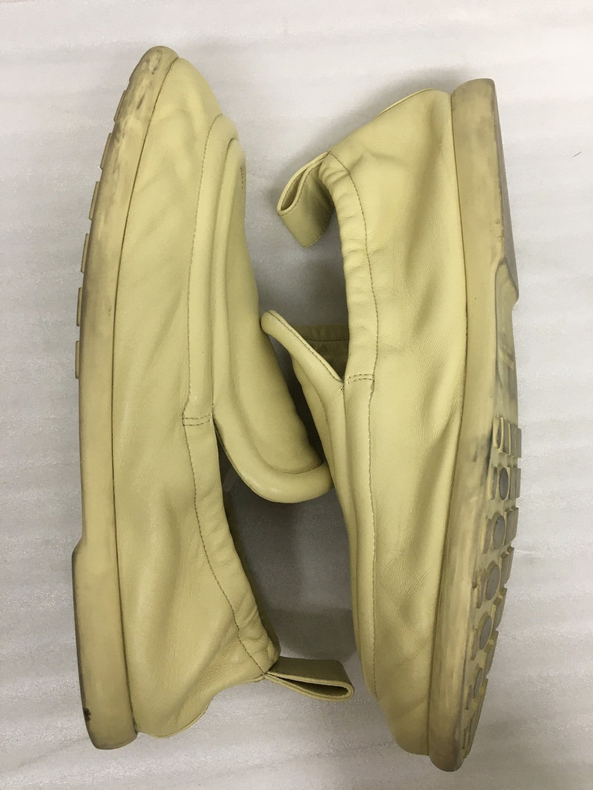 Bottega Veneta GUM SLIPPER (44) MOON BEAM