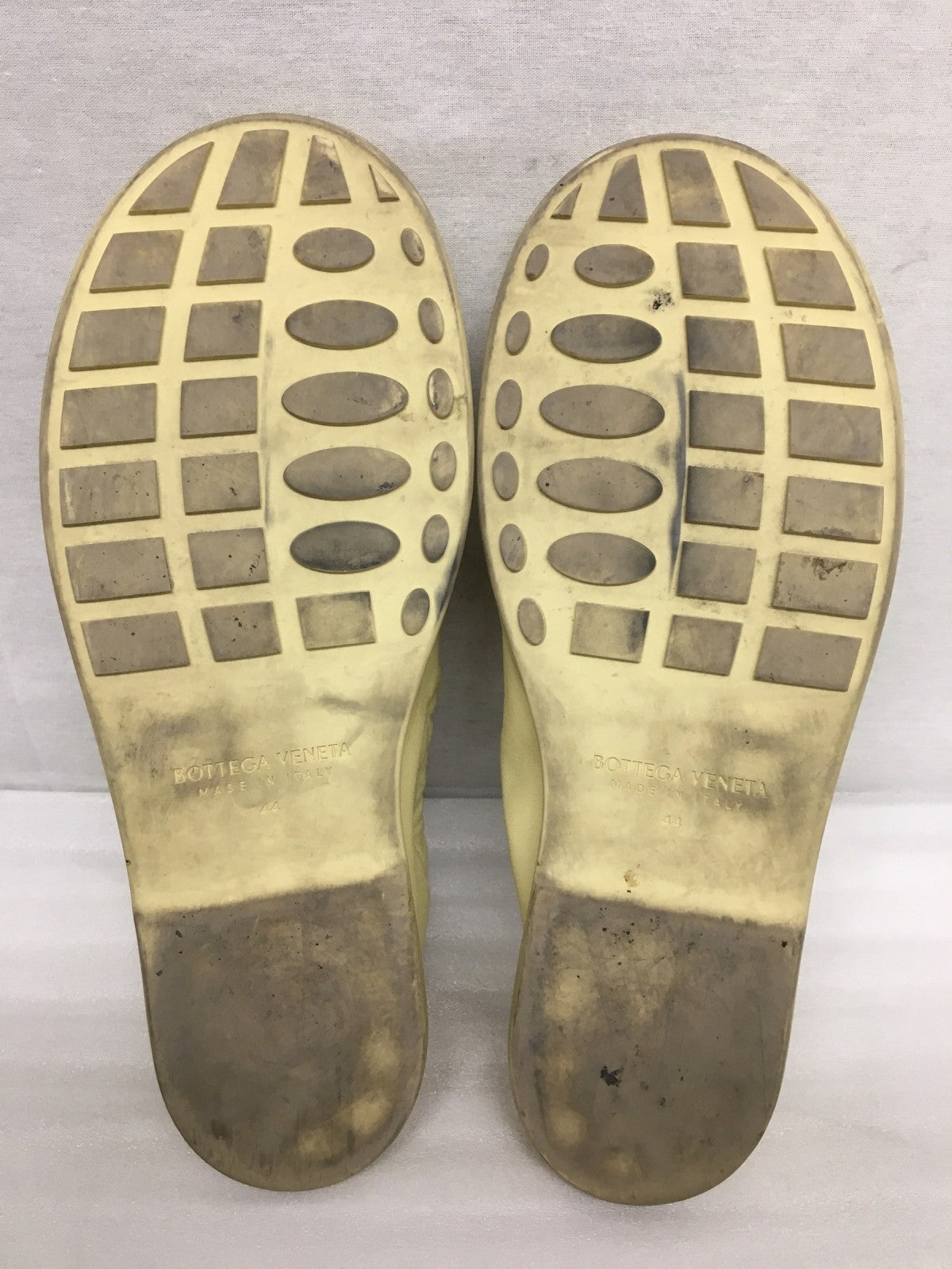 Bottega Veneta GUM SLIPPER (44) MOON BEAM