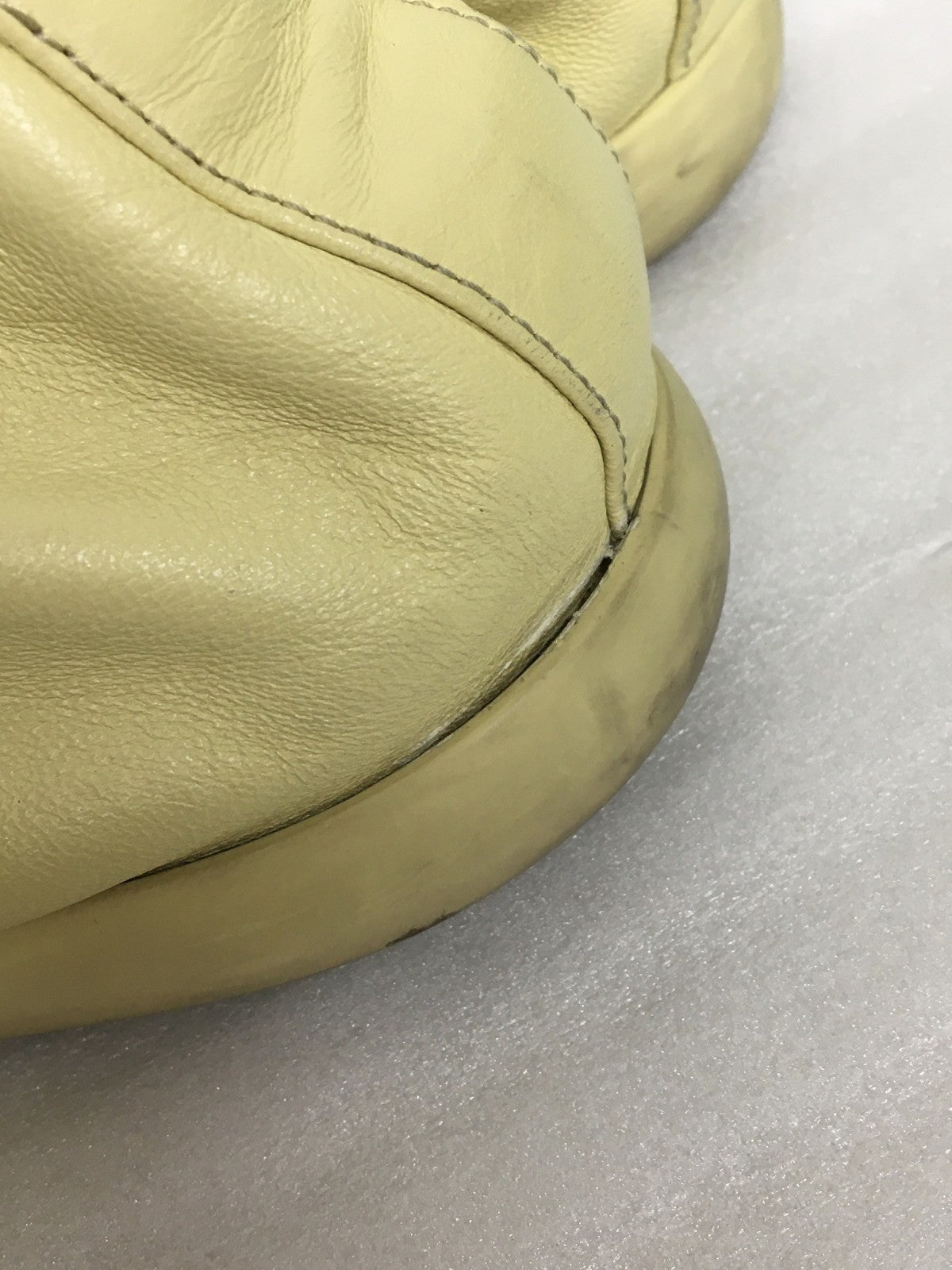Bottega Veneta GUM SLIPPER (44) MOON BEAM