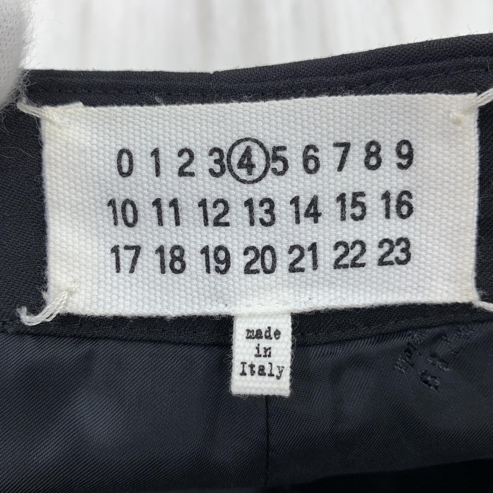 スカート Maison Margiela スカート S51MA0202 ブラック ミニスカート ブラック