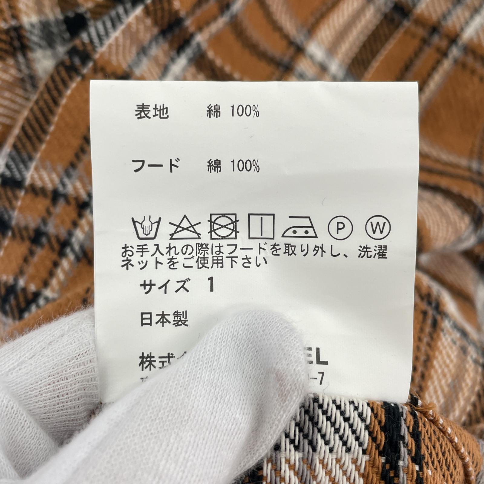 長袖シャツ Hoodie Shirt