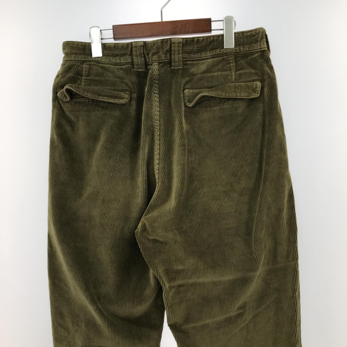 パンツ is-ness コーデュロイ 2タックワイドパンツ 16PT02T02-1 48 グリーン