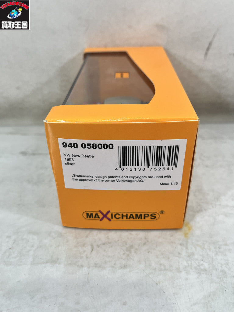 VW New Beetle MAXICHAMPS スケールカー