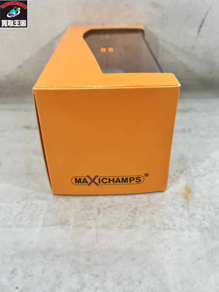 VW New Beetle MAXICHAMPS スケールカー