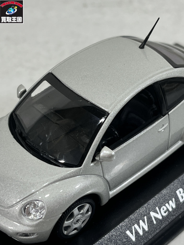 VW New Beetle MAXICHAMPS スケールカー