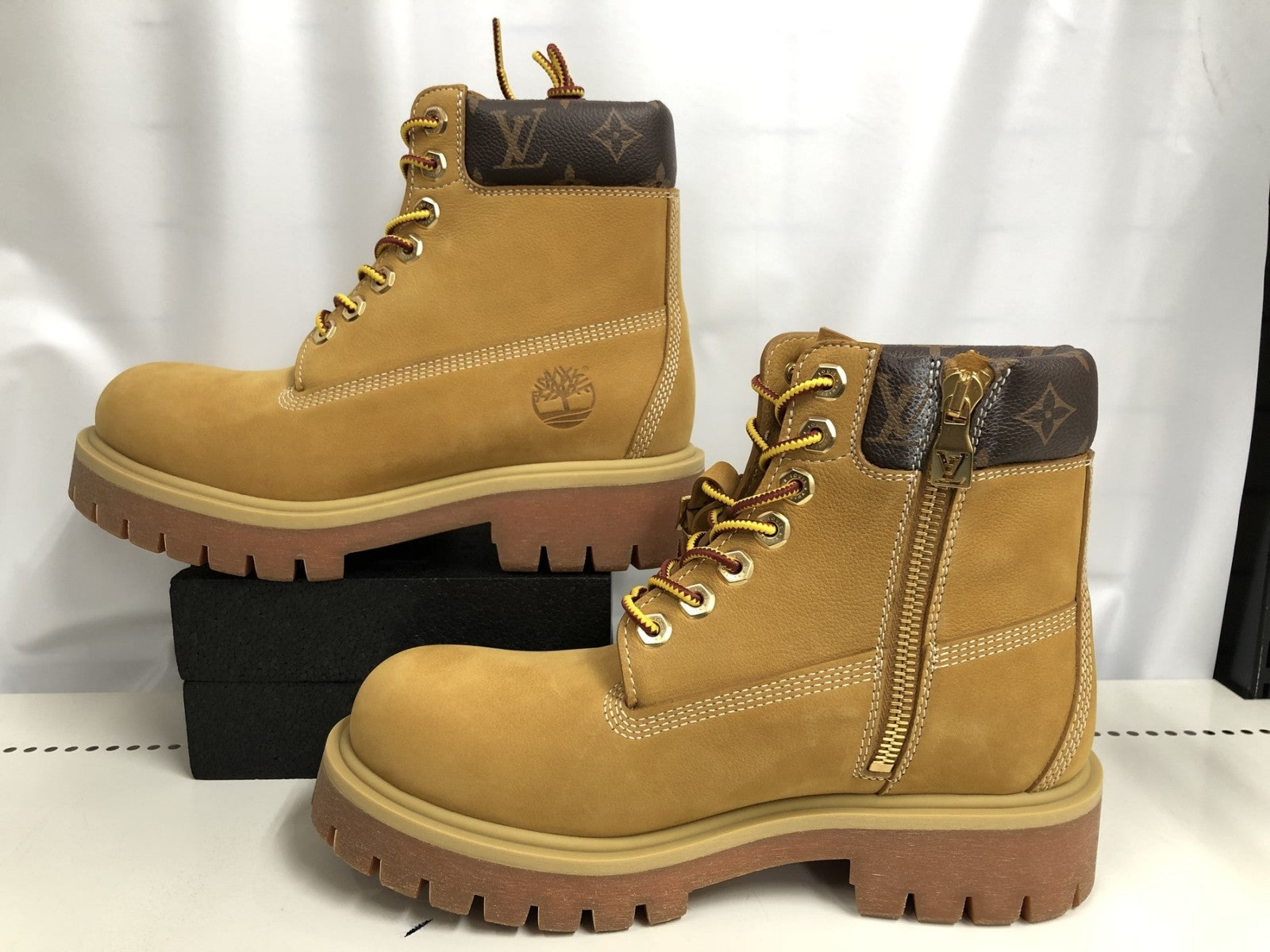 Timberland 6インチブーツ/モノグラム/US9ハーフ