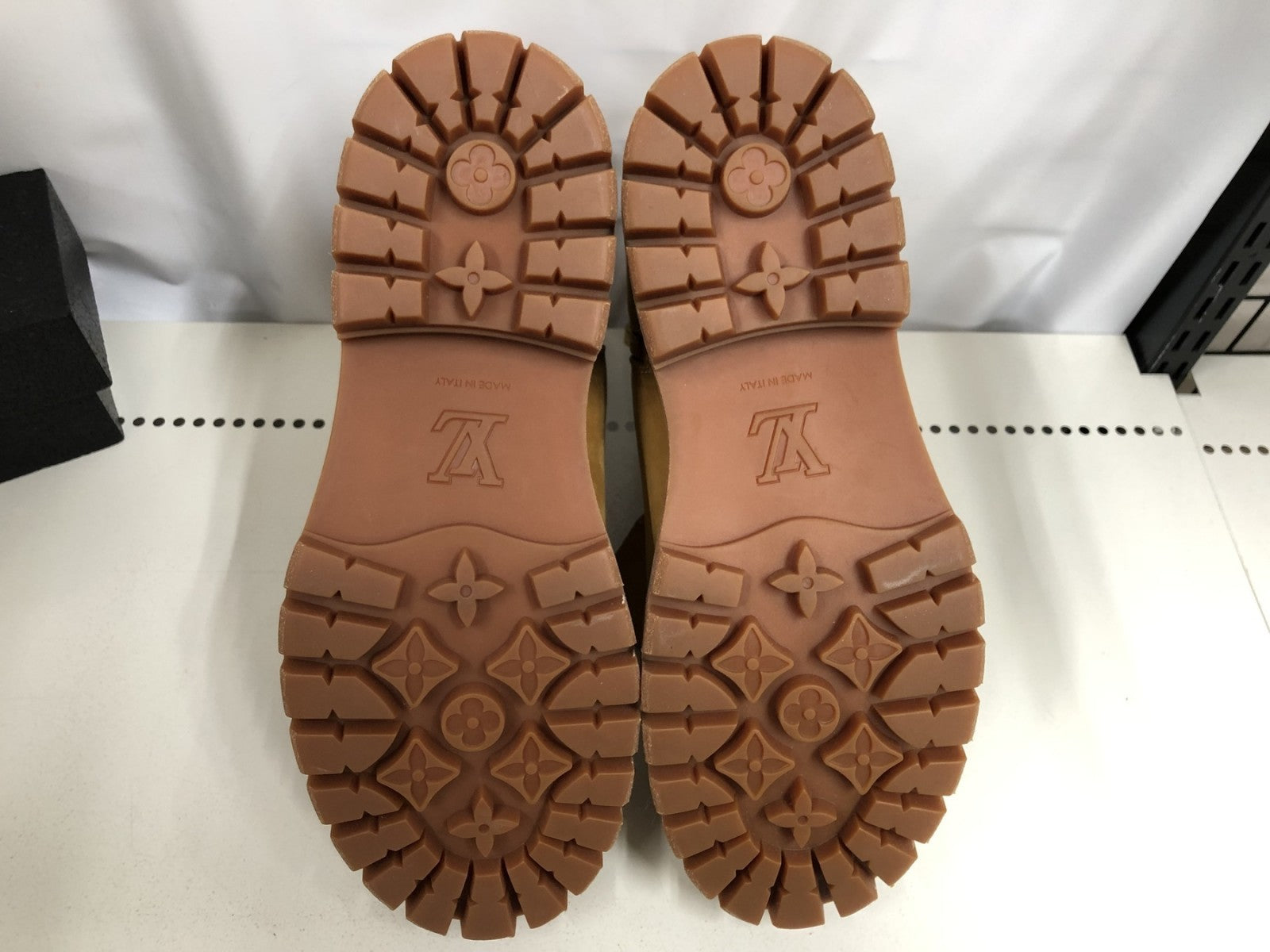 Timberland 6インチブーツ/モノグラム/US9ハーフ