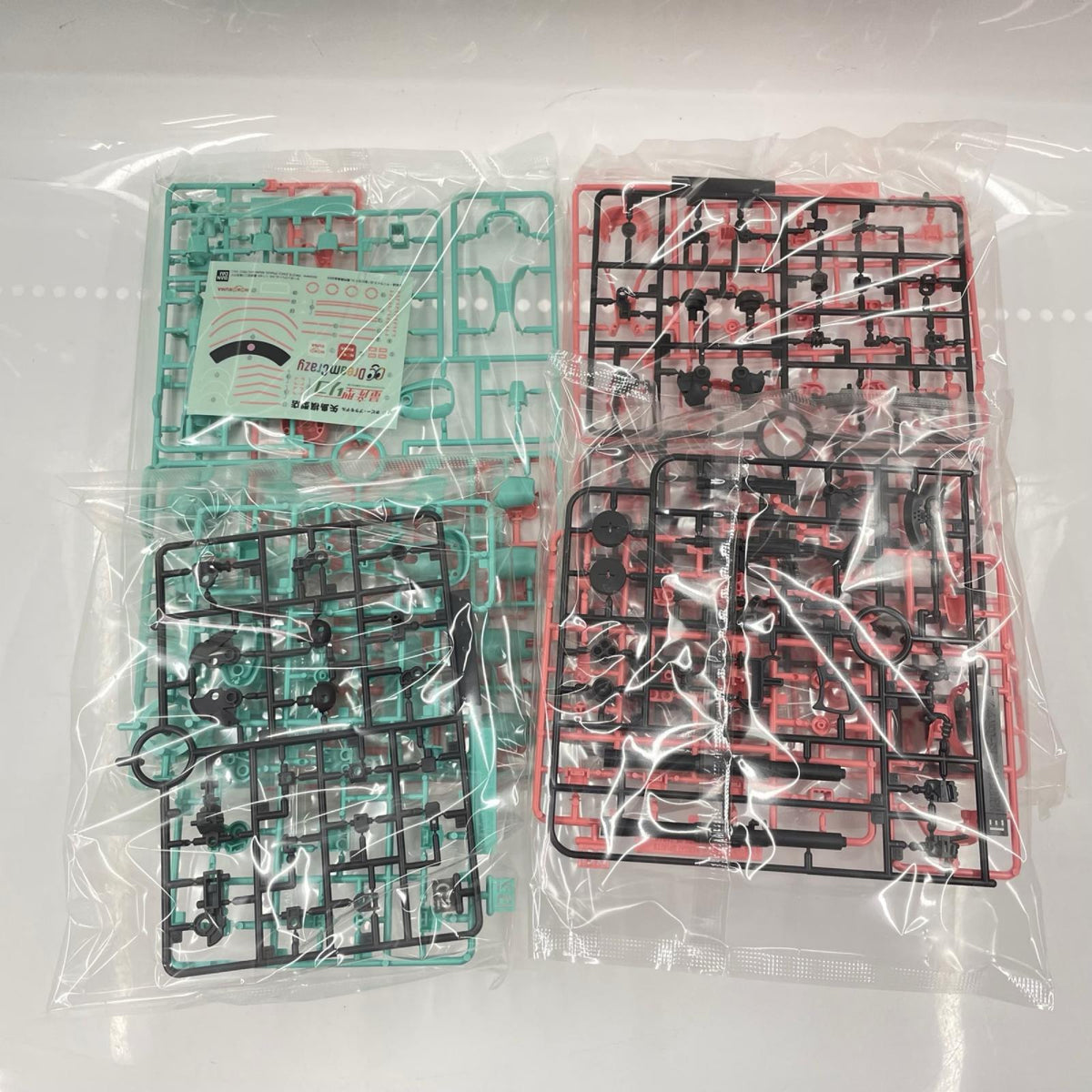 HG 1/144 量産型リコ専用ザク BANDAI ガンプラ