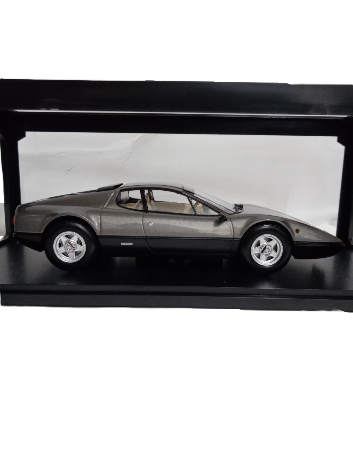 KK Scale 365 GT4 BB 1973 フェラーリ スケールカー