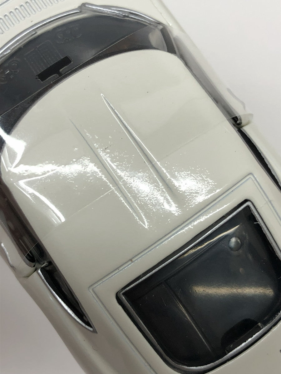 トミカプレミアムRS トヨタ2000GT トミカ