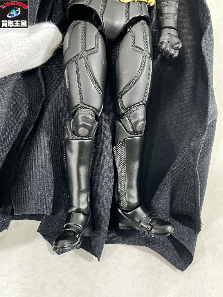 MAFEX ダークナイト バットマン Ver.3 フィギュア/グッズ