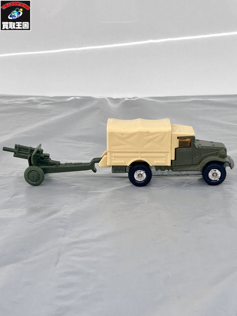 黒箱 トヨタ 自衛隊トラック 1/81 No.69 トミカ