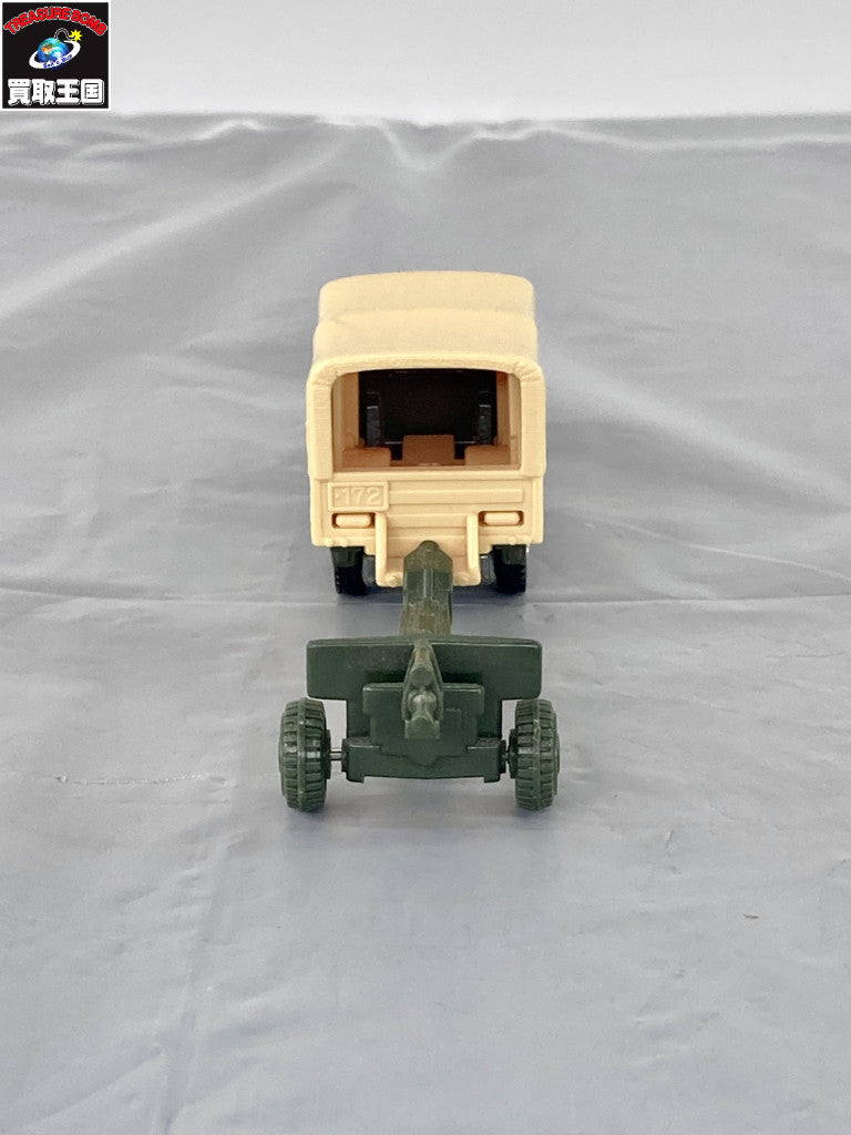 黒箱 トヨタ 自衛隊トラック 1/81 No.69 トミカ