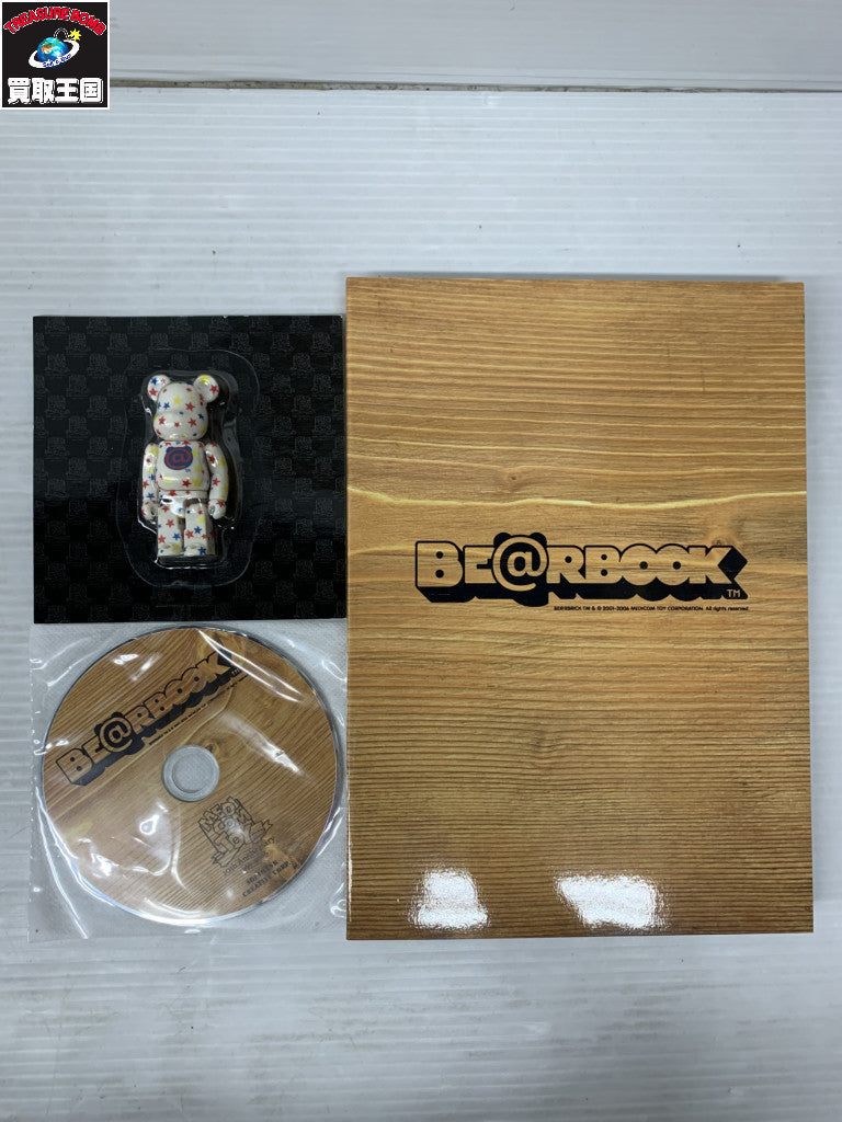 MEDICOMTOY ベアブリック BE@RBOOK 10TH フィギュア/グッズ