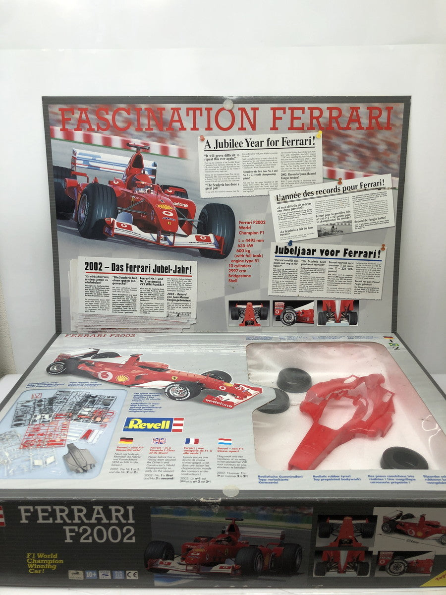 1/12 レベル フェラーリ F2002 ミニカーその他