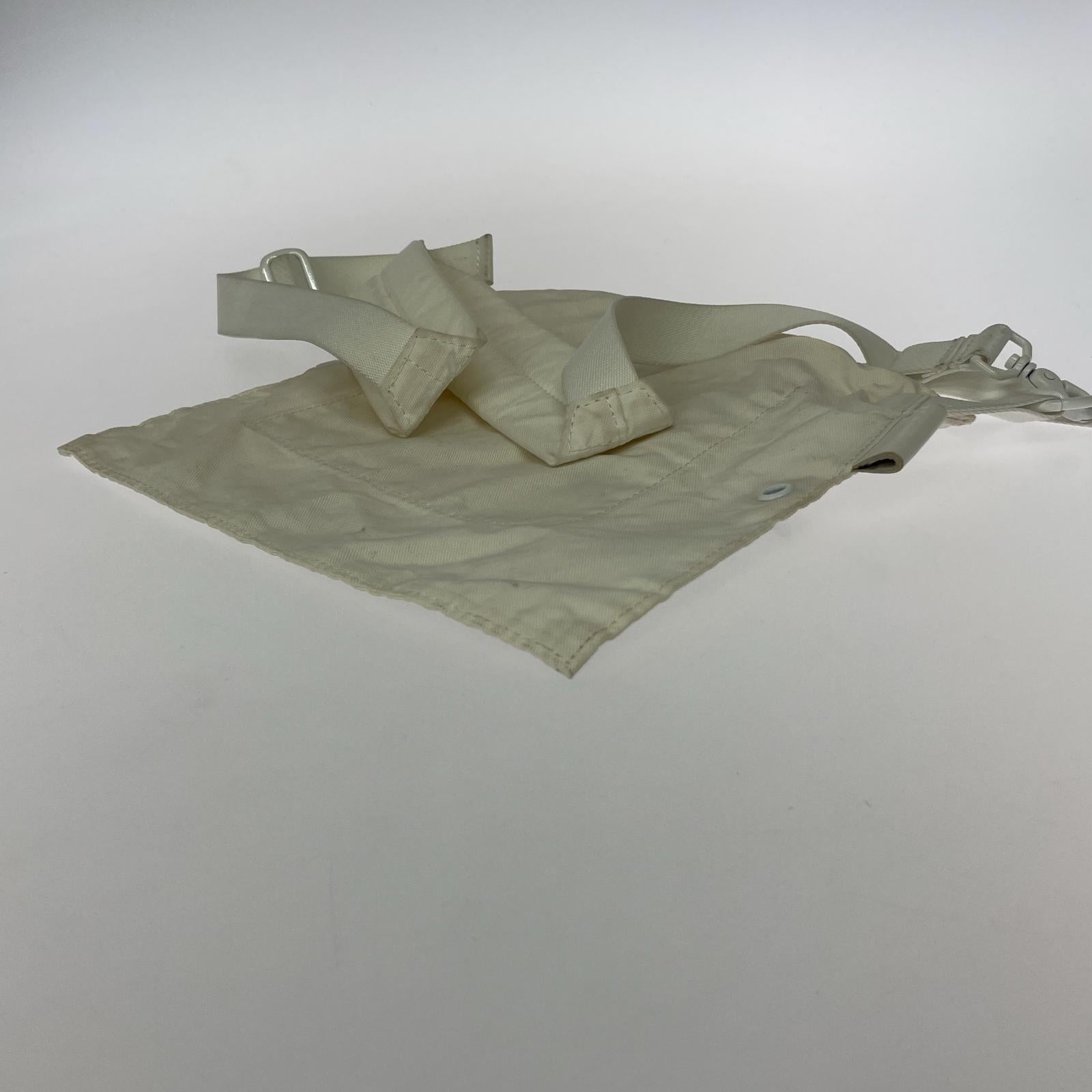 ショルダーバッグ AMIACALVA ARTIFICIAL FIBER ホワイト