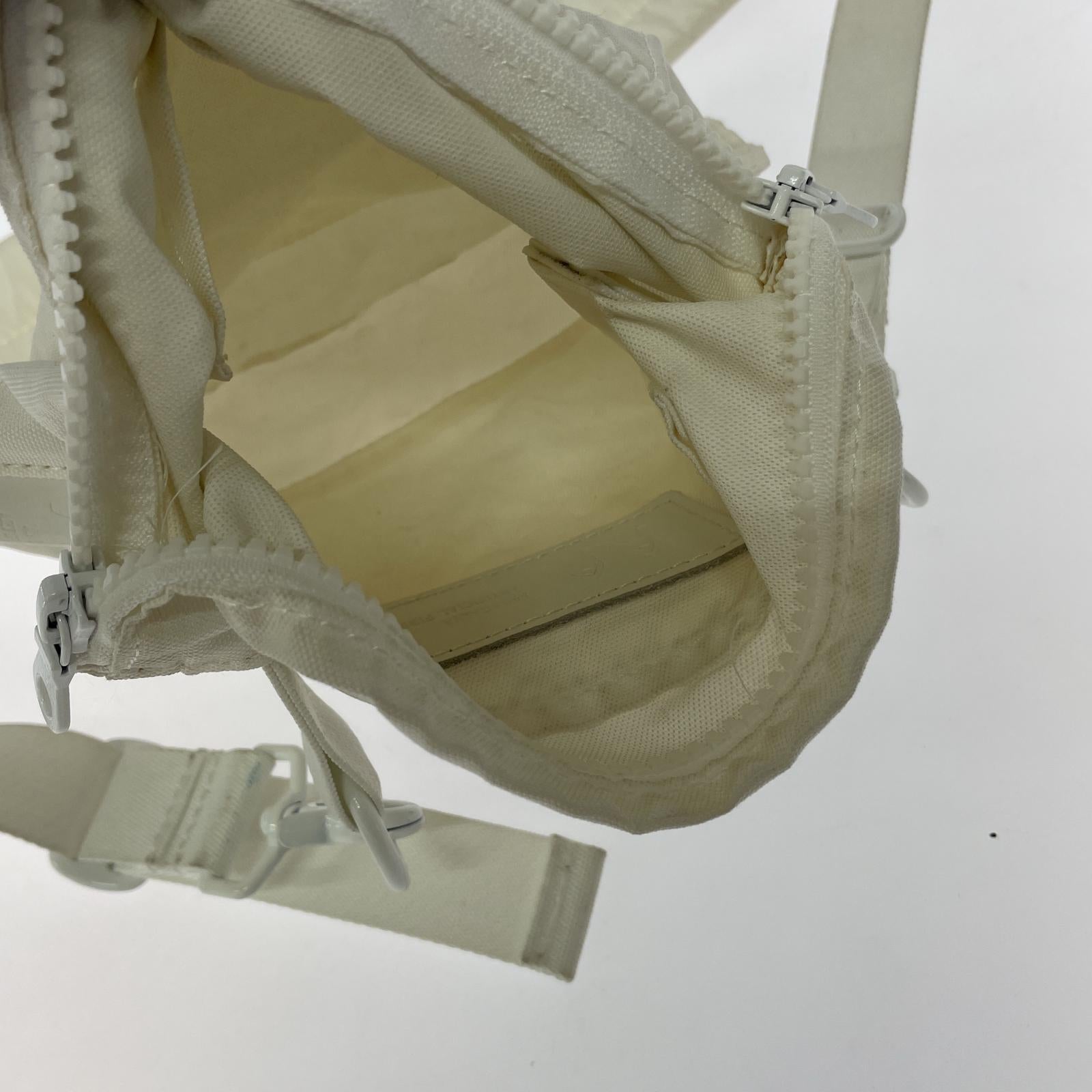 ショルダーバッグ AMIACALVA ARTIFICIAL FIBER ホワイト