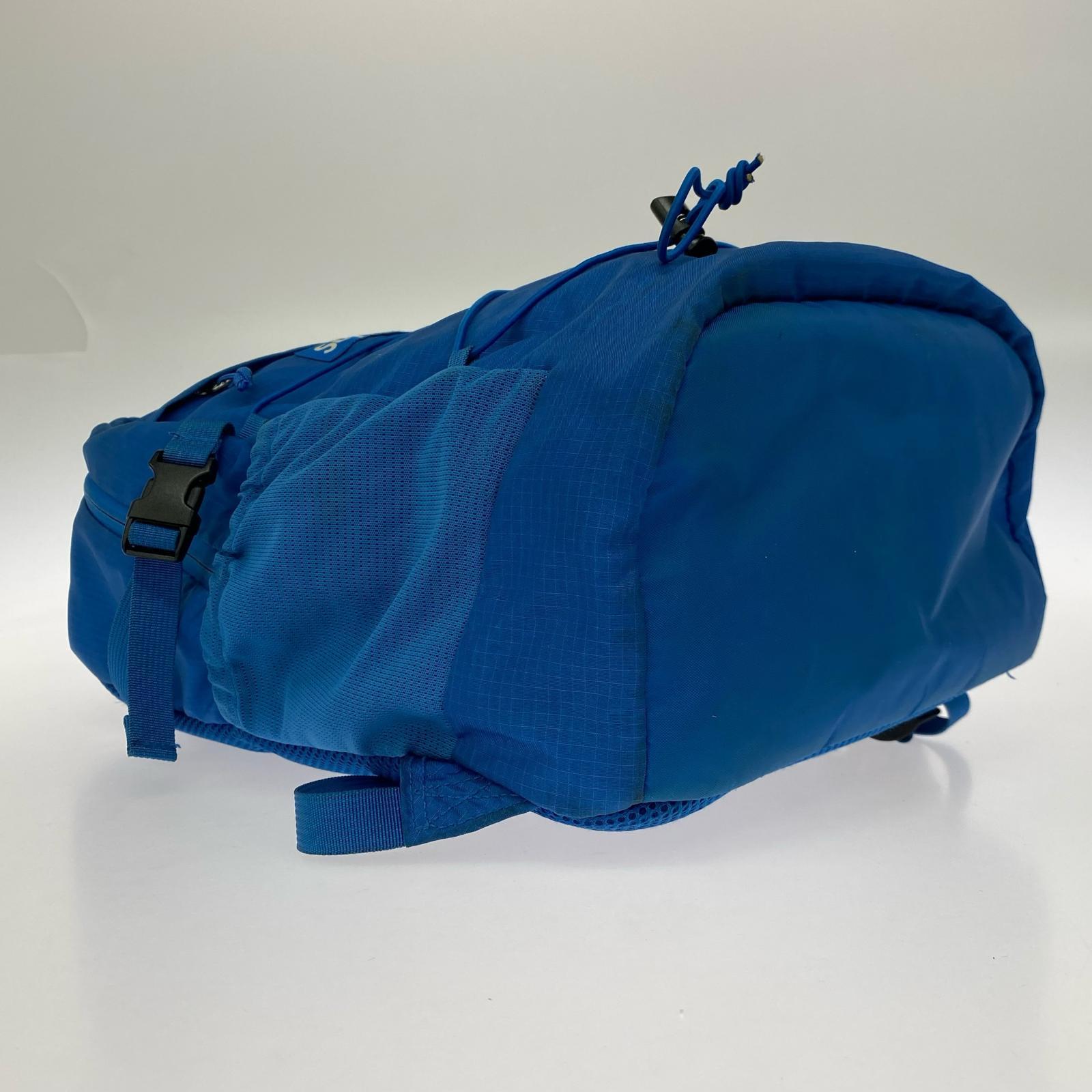 リュック・デイパック Tonal Backpack 青 ブルー