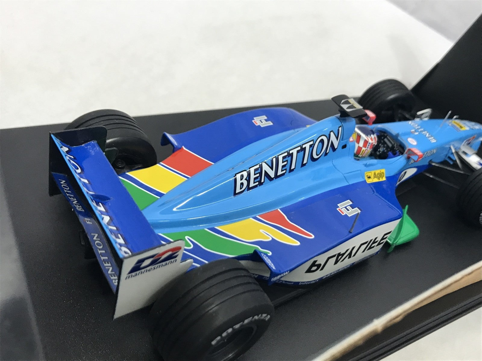 ミニチャンプス 1/18 ベネトン プレイライフ B199 A.ヴルツ スケールカー