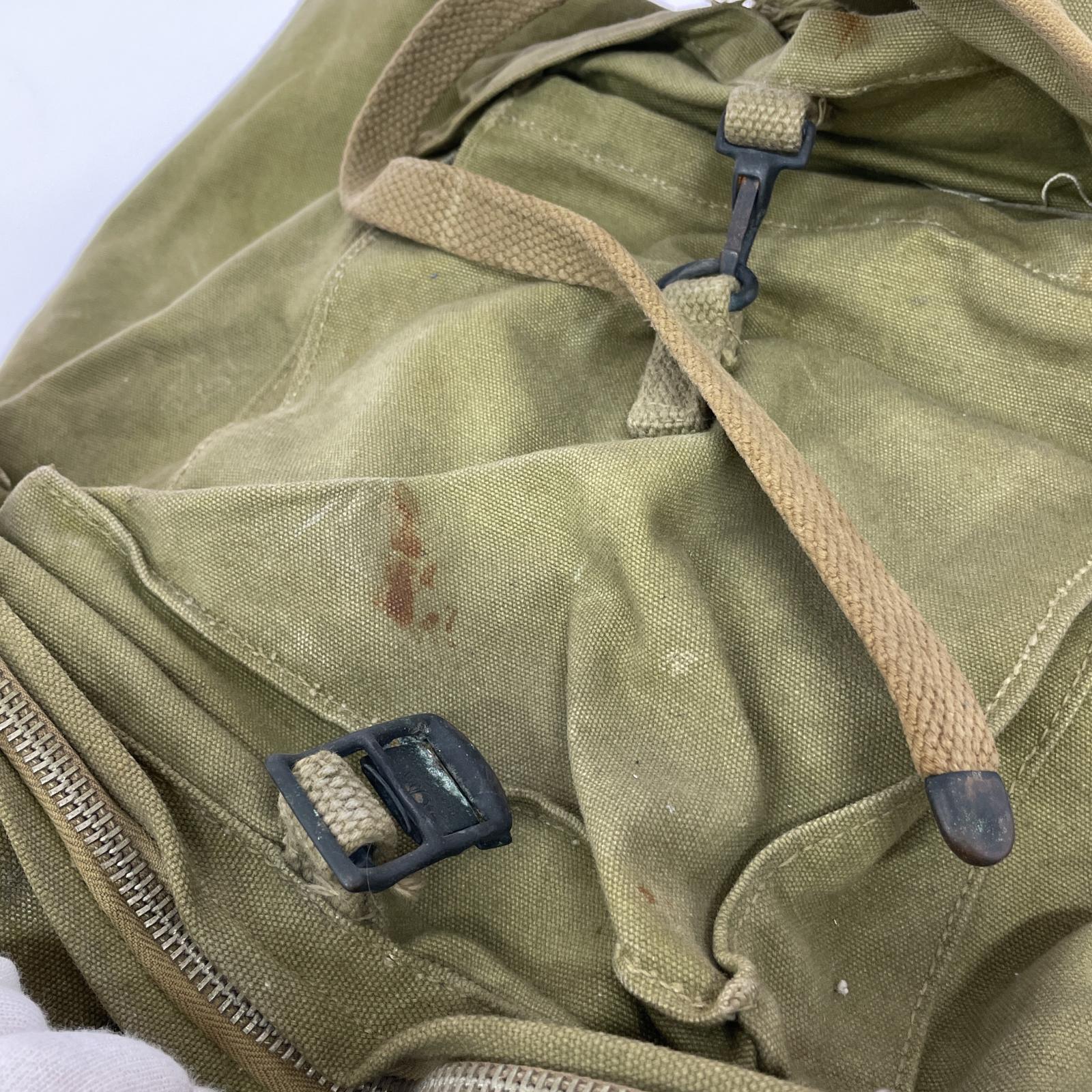 リュック・デイパック u.s.army 第二次世界大戦 バックパック カーキ
