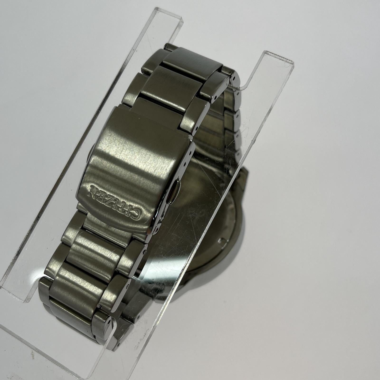 腕時計 ×Disney Eco-Drive シルバー