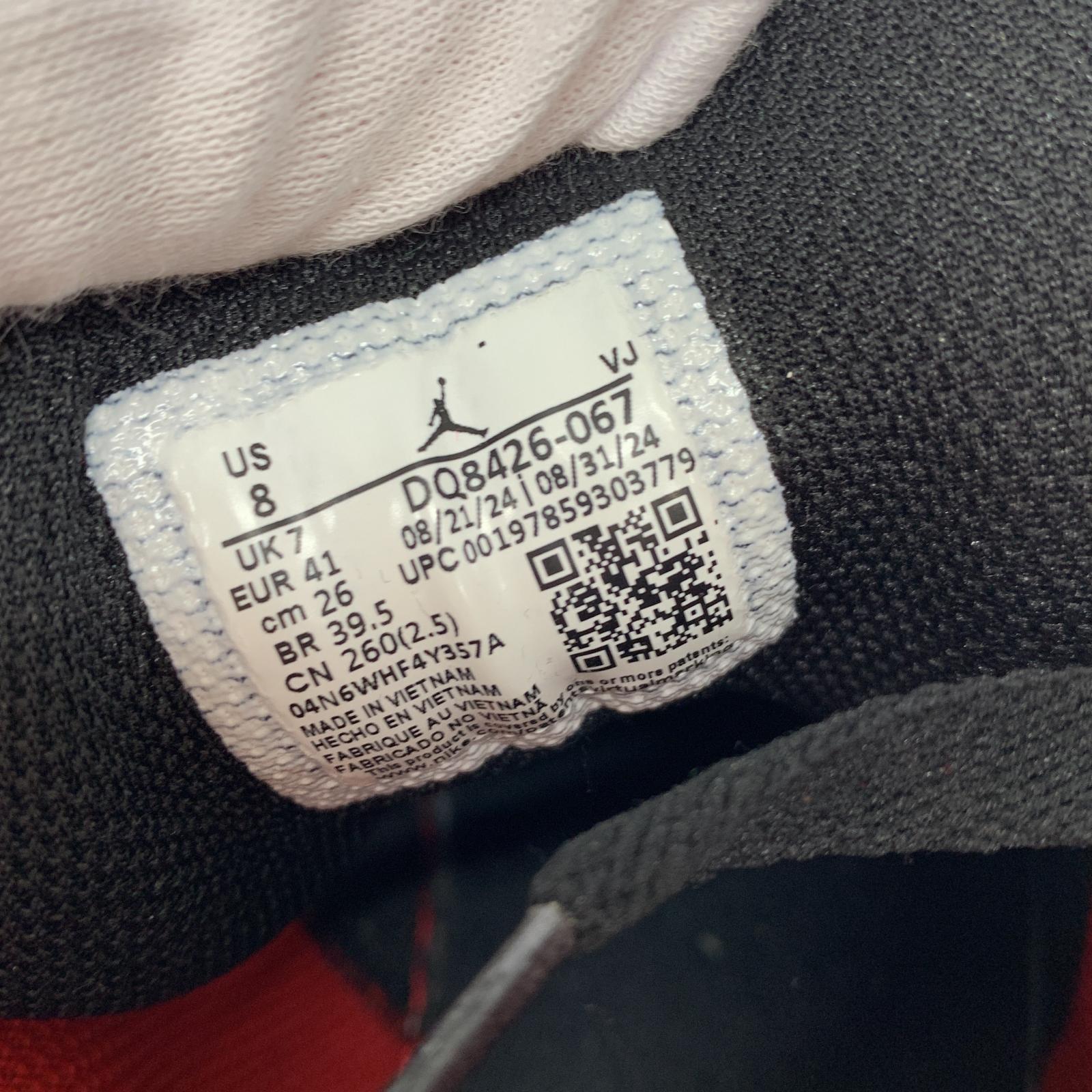 スニーカー AIR JORDAN 1 MID 26cm (US8 UK7 1/2 EU42)