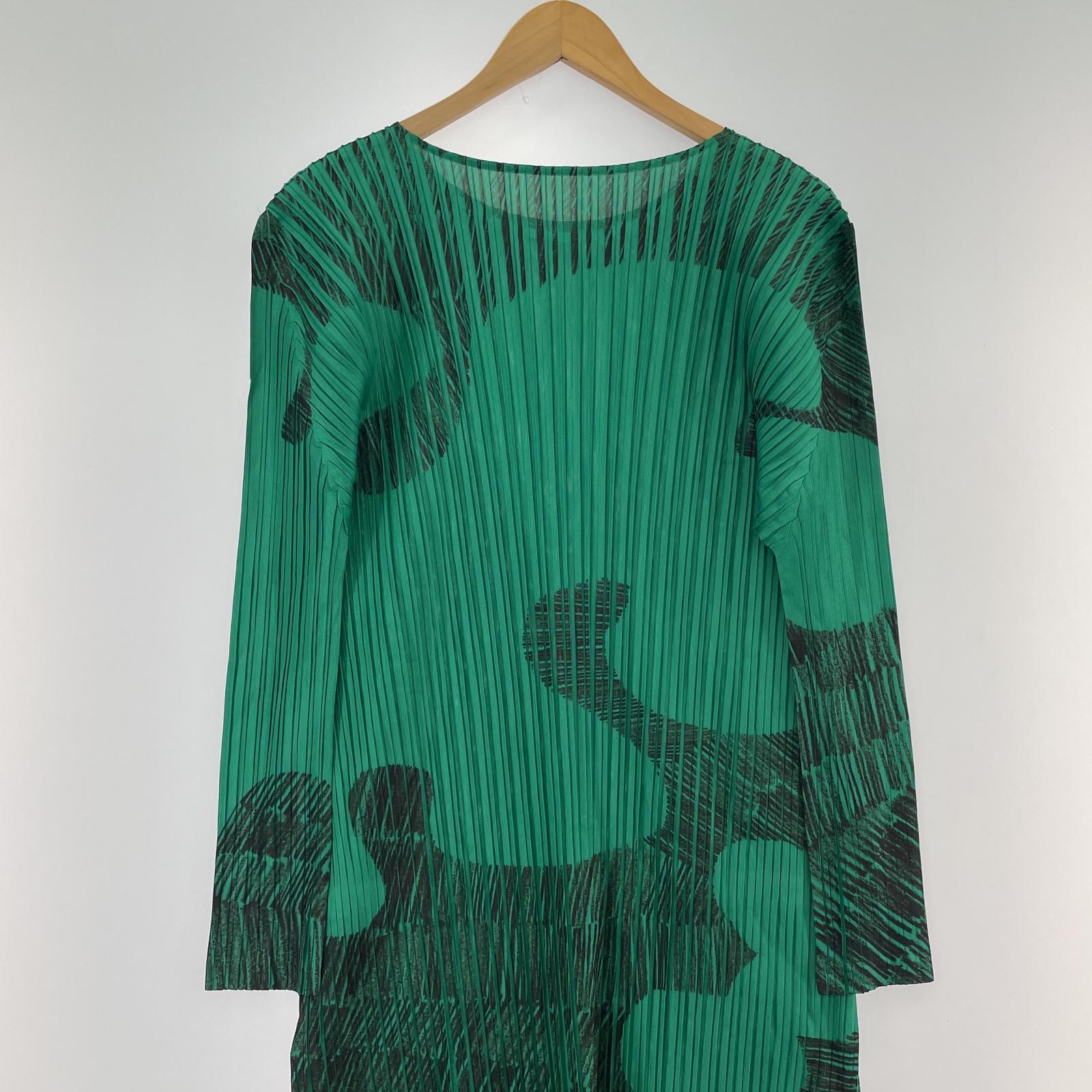 ワンピース PLEATS PLEASE ワンピース 3 グリーン系 3 グリーン