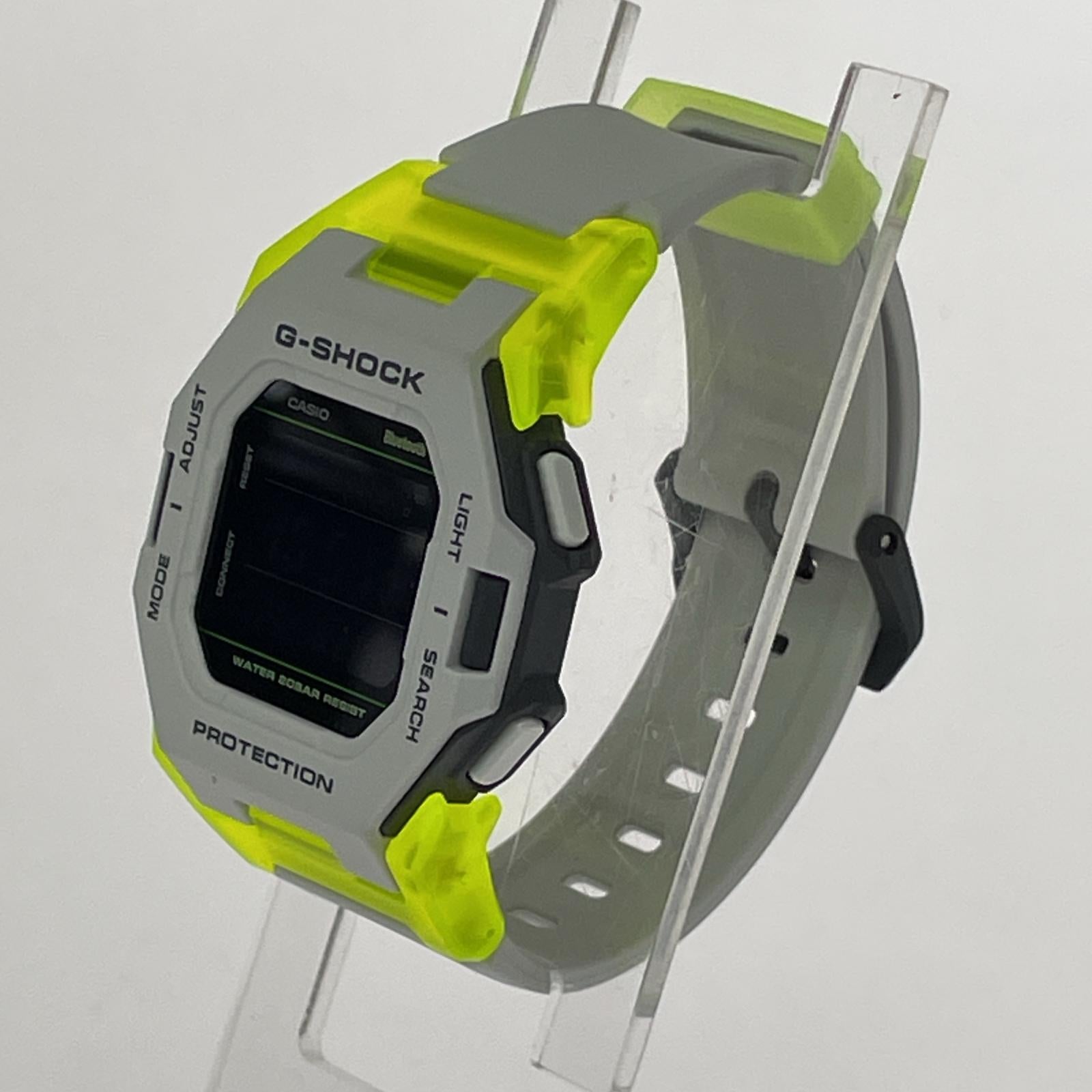 腕時計 GD-B500MW-8JF グレー