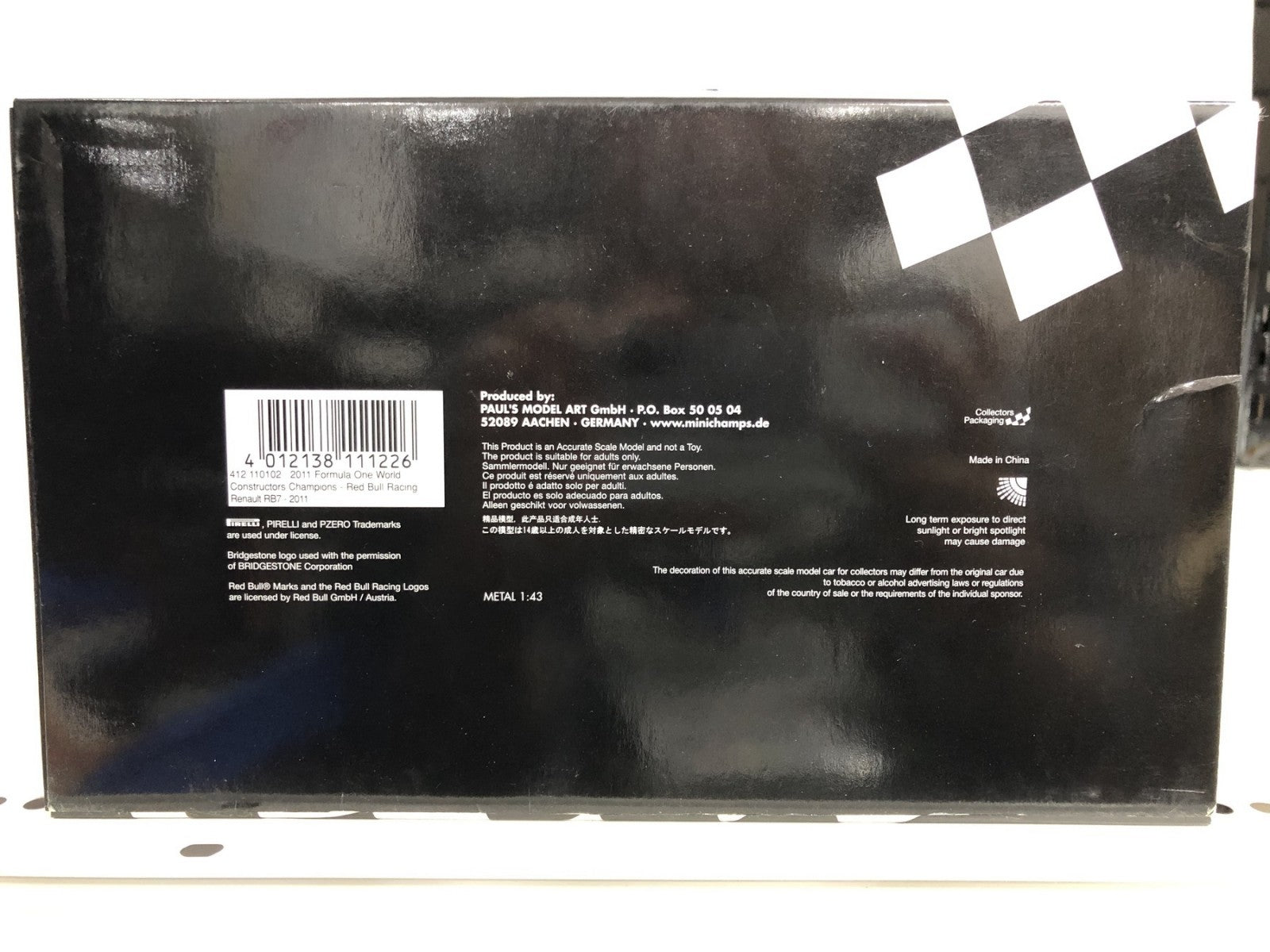 ミニチャンプス 1/43 2011 F1 レッドブルレーシング セット スケールカー