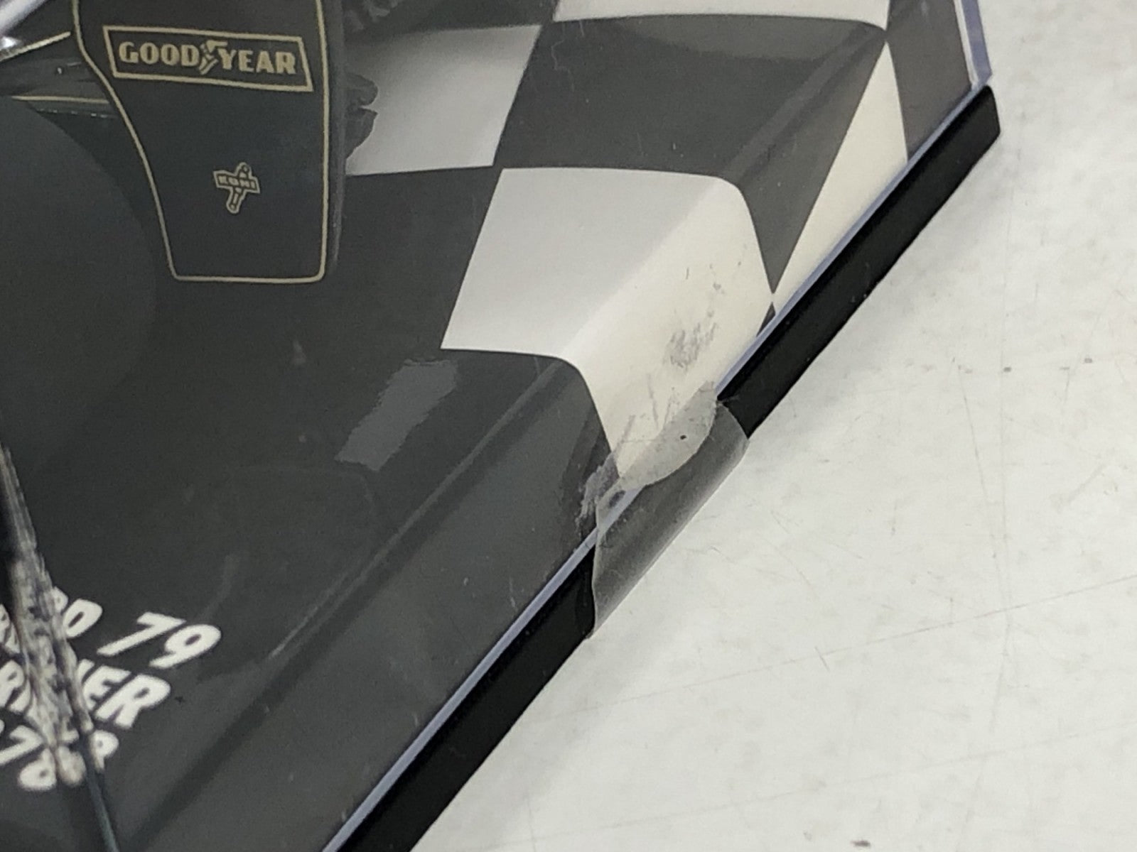 ミニチャンプス 1/43 ロータス フォード79 1978 スケールカー
