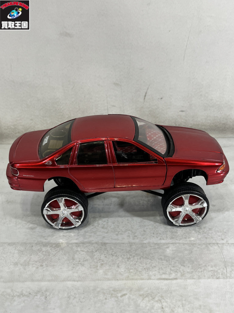 Jada 1996 Chevy Impala ss スケールカー