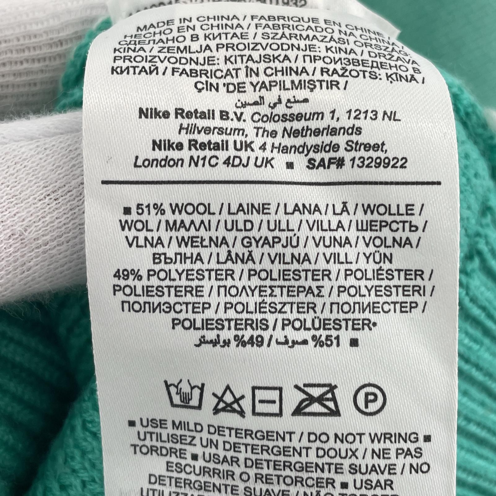ニット NIKE ニット・セーター グリーン