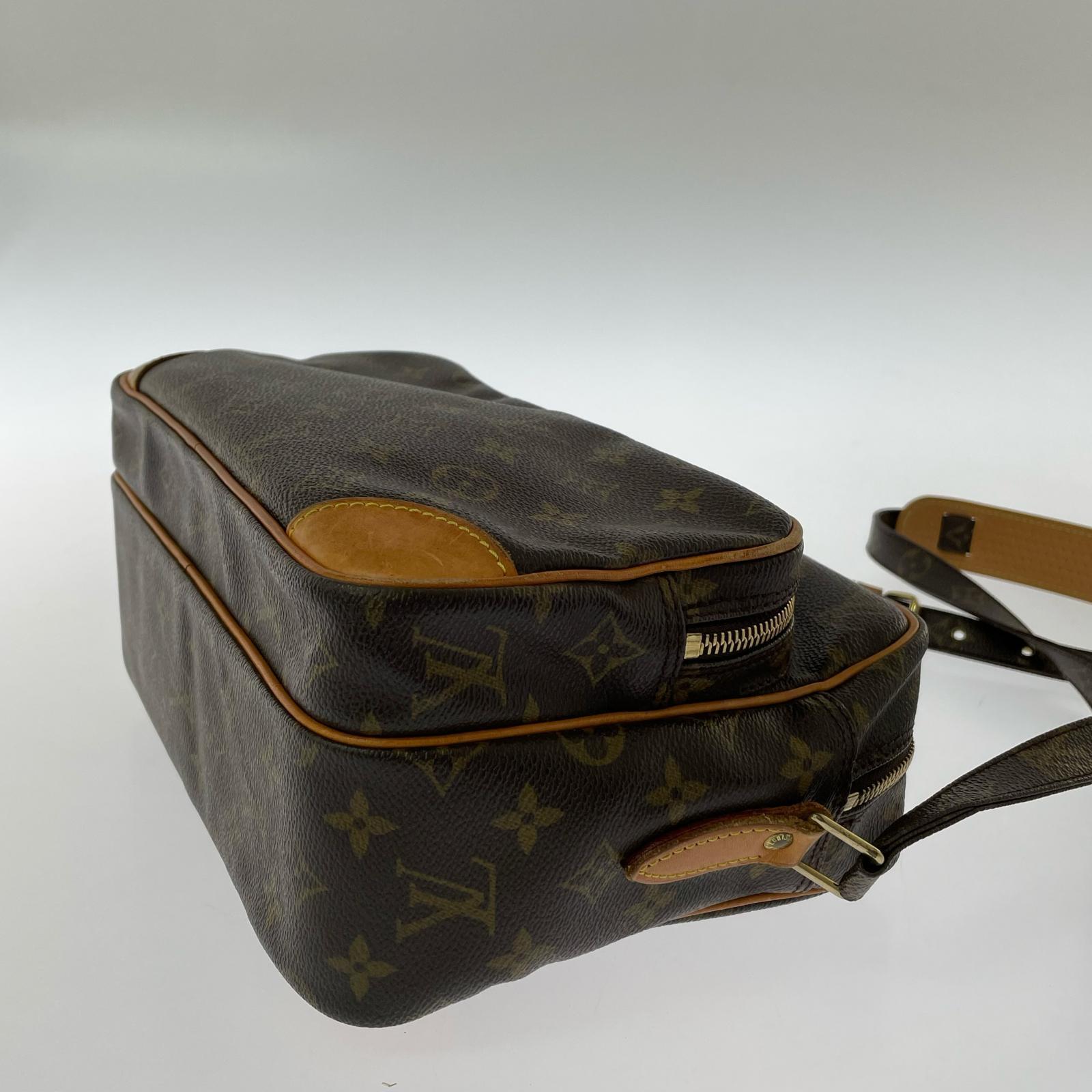 LOUISVUITTON モノグラム ナイル バッグ 劣化