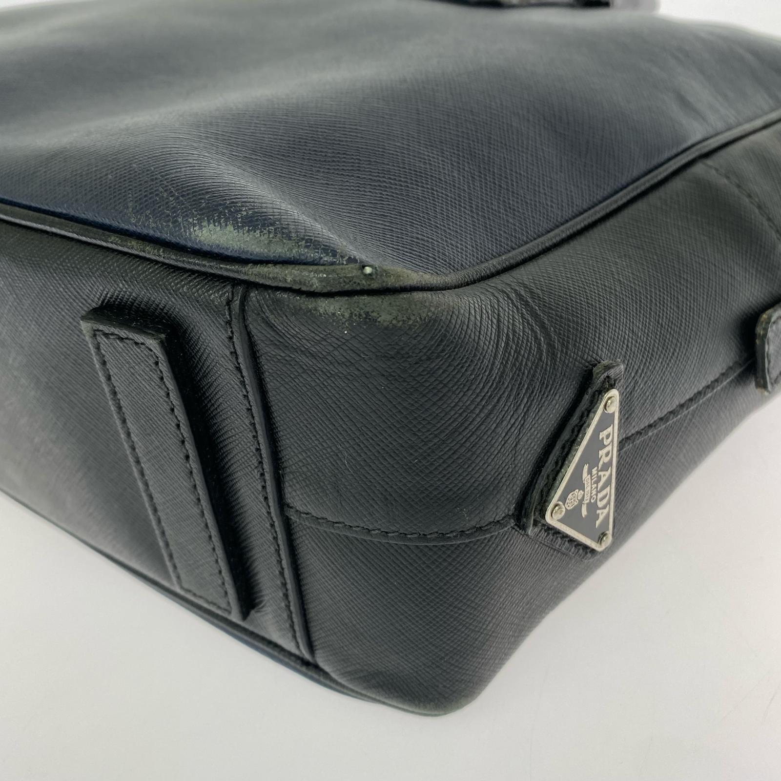 PRADA サフィアーノ ブリーフケース