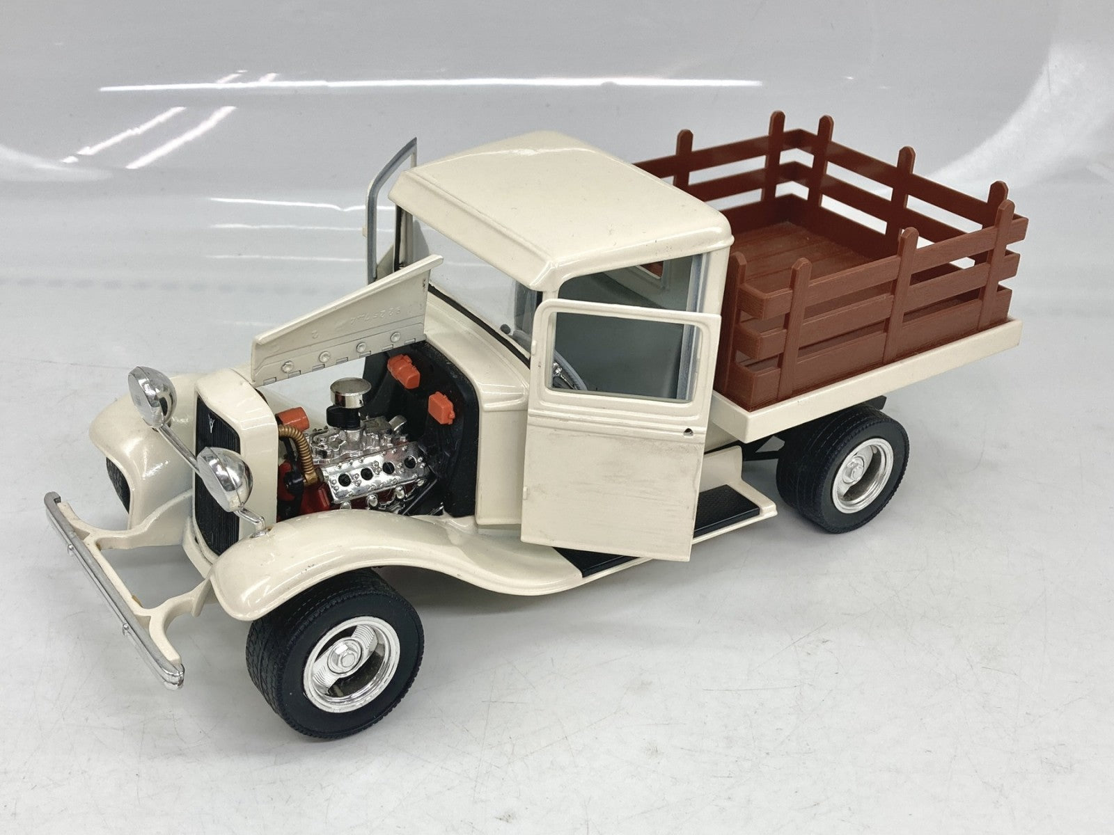 1/18 1932 Ford Convertible スケールカー