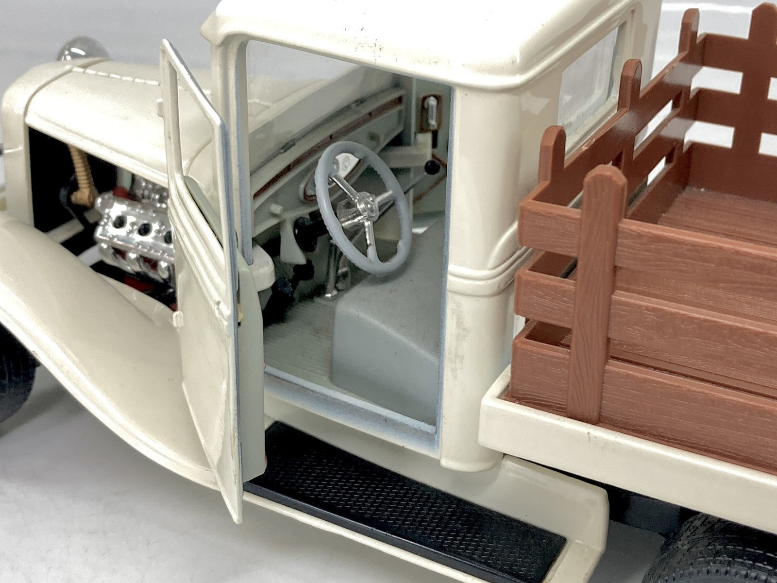 1/18 1932 Ford Convertible スケールカー