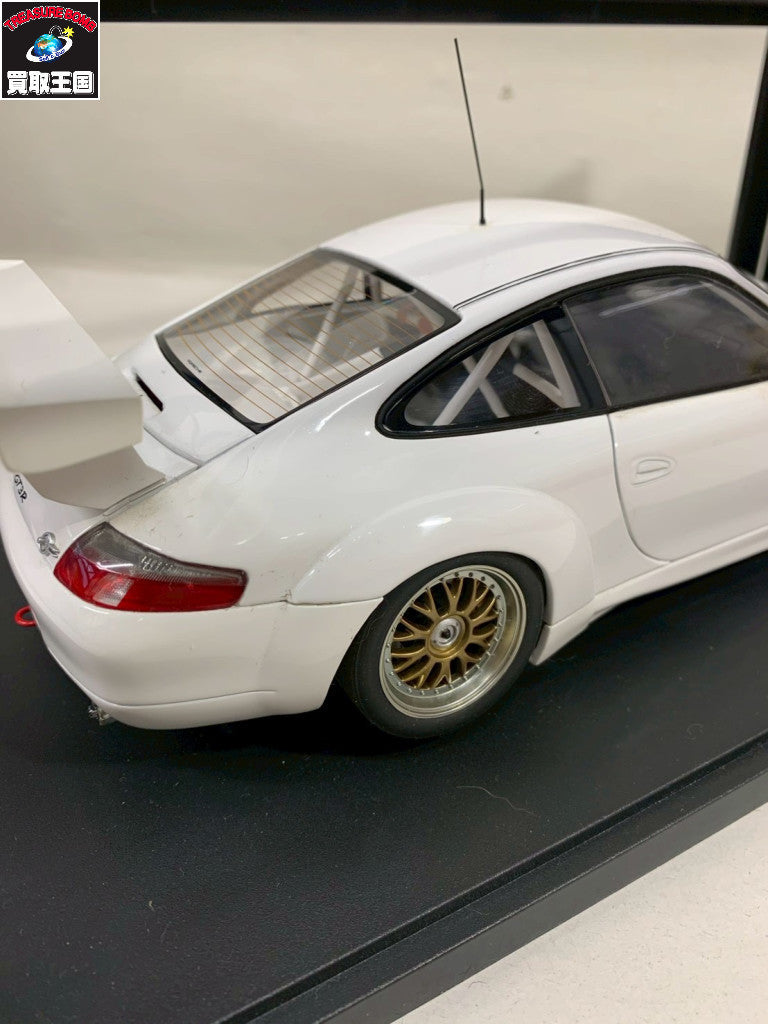 AUTOart 1/18 ポルシェ911GT3R スケールカー