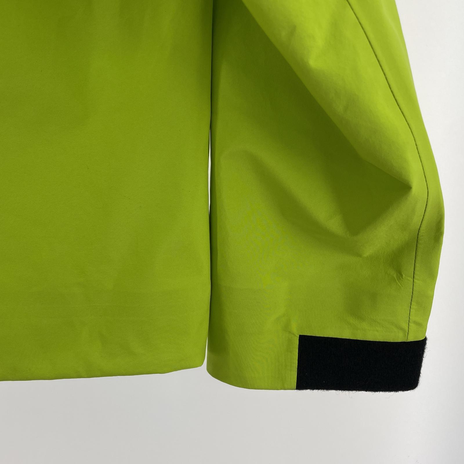 マウンテンパーカー STELLINA BIONIC POLYESTER ジャケット(S) S グリーン