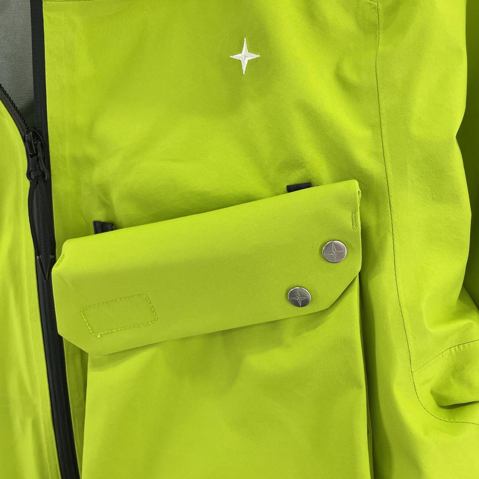 マウンテンパーカー STELLINA BIONIC POLYESTER ジャケット(S) S グリーン